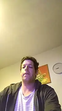 Knuffelstaaf123 online show from December 16, 8:57 pm