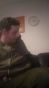 Knuffelstaaf123 online show from February 3, 3:28 pm