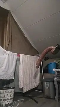 Knuffelstaaf123 online show from February 7, 2:19 am