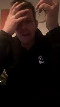 Knuffelstaaf123 online show from February 5, 3:08 pm