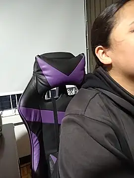 Cute Penelope online show from February 21, 11:23 am