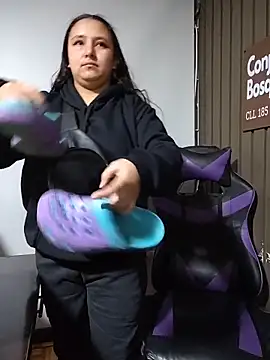 Cute Penelope online show from March 18, 11:13 am