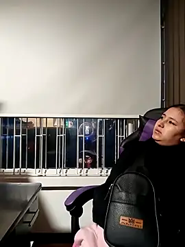 Snapshot of Cute_Penelope chatting on November 14, 11:14 am Cute Penelope online show from November 14, 11:14 am