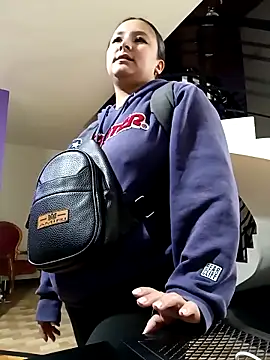 Snapshot of Cute_Penelope chatting on November 8, 11:14 am Cute Penelope online show from November 8, 11:14 am