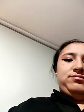 Snapshot of Cute_Penelope chatting on November 7, 11:48 am Cute Penelope online show from November 7, 11:48 am