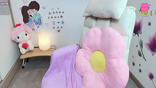 Snapshot of _Mizuki_ chatting on September 23, 4:58 pm Mizuki online show from September 23, 4:58 pm
