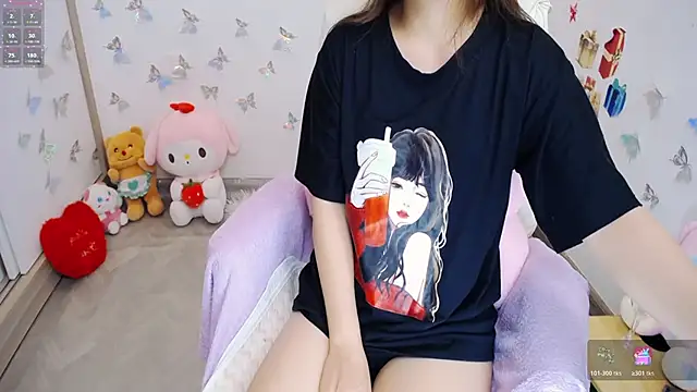  Mizuki  online show from May 8, 3:05 pm