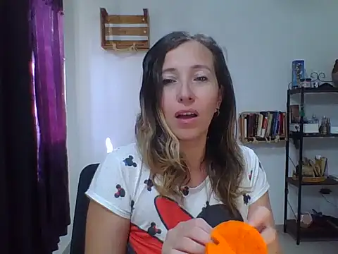 charlott ponce online show from October 24, 6:40 pm