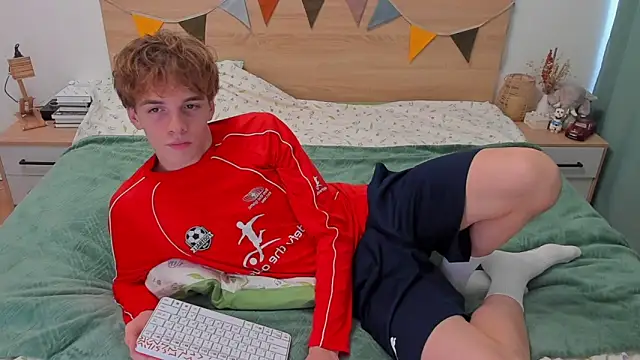 Snapshot of Fandi_777 chatting on September 10, 10:25 am Fandi 777 online show from September 10, 10:25 am