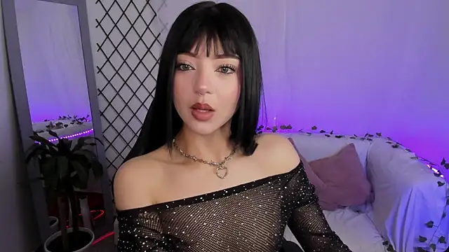  mia collins b  online show from May 23, 10:09 pm