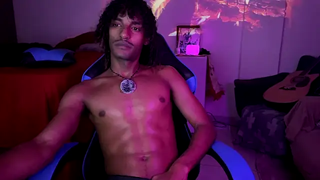 Snapshot of gerson173Hugo chatting on July 15, 11:34 pm gerson173Hugo online show from July 15, 11:34 pm