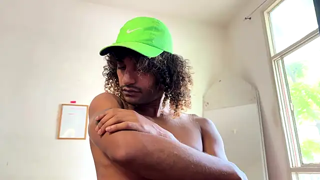 gerson173Hugo online show from February 24, 12:39 pm