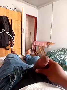 Anzo44 online show from December 4, 11:42 am