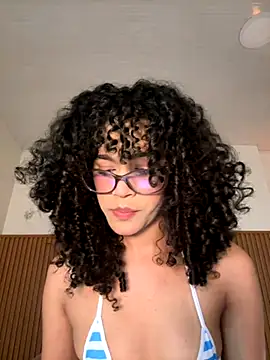 Lianh Benett online show from October 28, 6:01 am