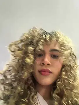 Lianh Benett online show from February 19, 2:25 pm