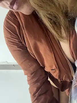 GoddssMalena online show from April 14, 10:48 pm