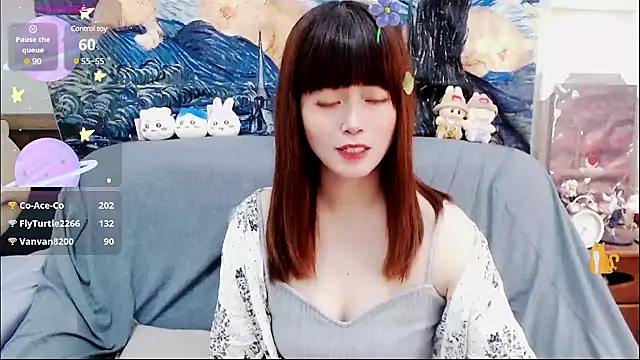 a0513 online show from March 1, 7:26 pm