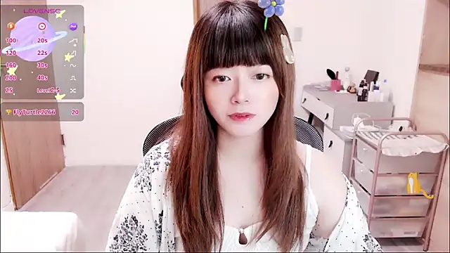 Snapshot of a0513 chatting on October 27, 3:35 pm a0513 online show from October 27, 3:35 pm