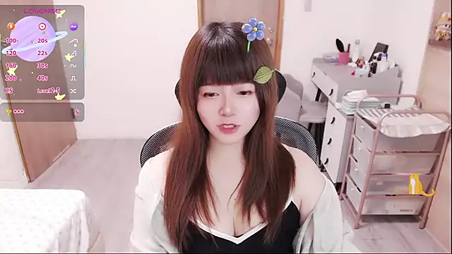 a0513 online show from April 20, 3:35 pm