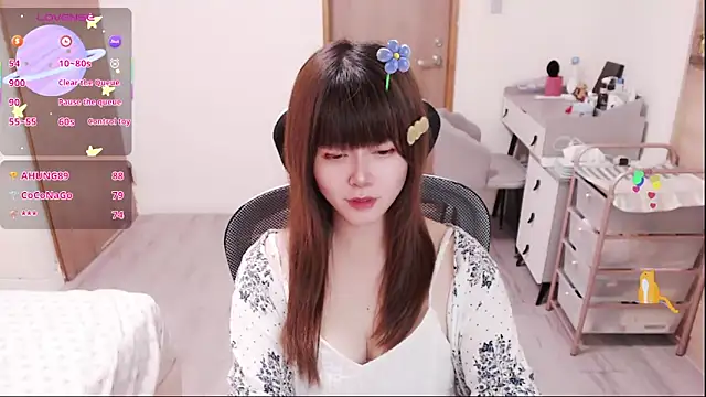 a0513 online show from April 19, 6:10 pm