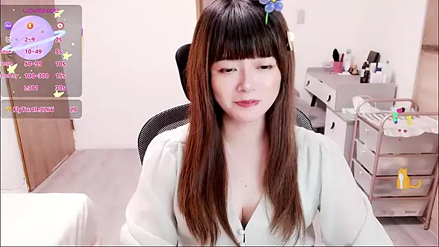 Snapshot of a0513 chatting on October 28, 3:11 pm a0513 online show from October 28, 3:11 pm