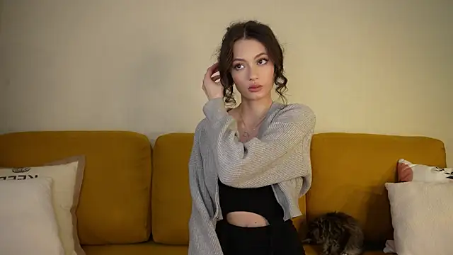 FirstOfFallen online show from November 14, 9:13 am