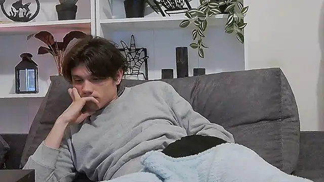 CalvinCay online show from March 14, 5:57 pm