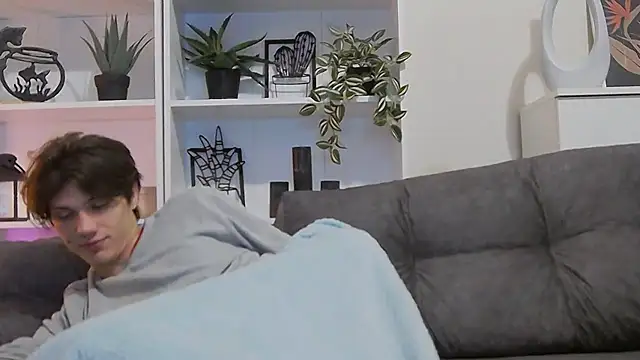 CalvinCay online show from March 11, 3:36 am