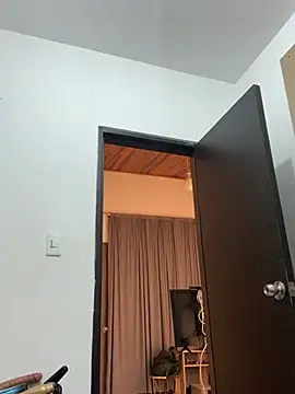 emilyrojas online show from June 16, 12:49 pm