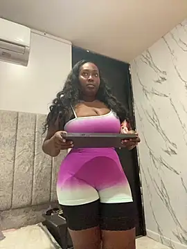 emilyrojas online show from April 12, 12:19 pm