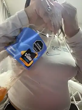 Snapshot of ruby_santana777 chatting on October 23, 4:16 pm ruby santana777 online show from October 23, 4:16 pm