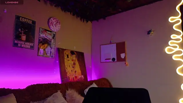 maryberry   online show from December 2, 10:55 pm