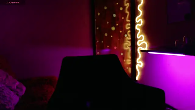 Snapshot of maryberry__ chatting on July 29, 6:34 am maryberry online show from July 29, 6:34 am