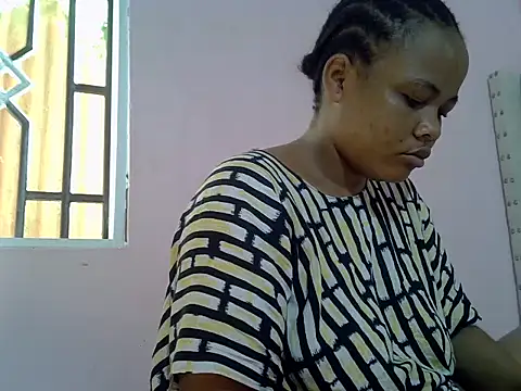 Snapshot of Amberay1 chatting on October 20, 5:20 am Amberay1 online show from October 20, 5:20 am