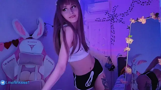 twicewetgirl online show from April 10, 4:03 pm