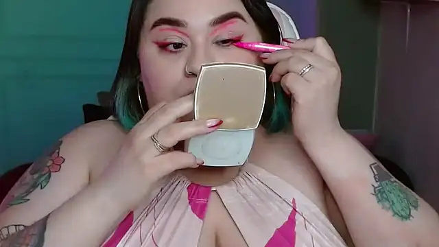 tiffany laurens online show from January 10, 9:02 am