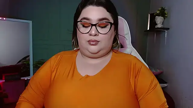 tiffany laurens online show from December 6, 6:42 am