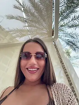 Syka0001 online show from February 12, 9:42 am