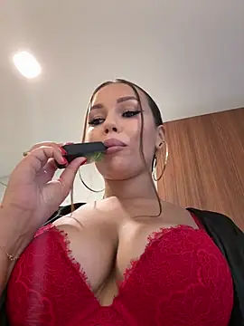 Syka0001 online show from February 9, 6:43 am