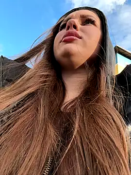 Syka0001 online show from September 26, 1:51 pm