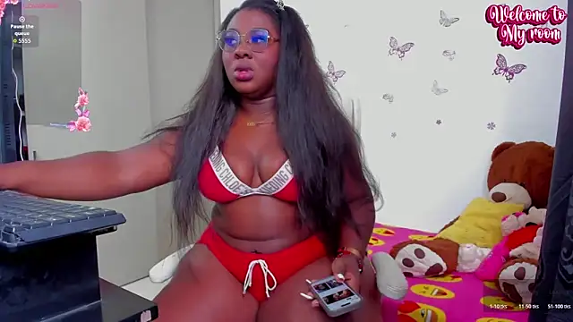 Naomii King online show from April 23, 7:26 pm