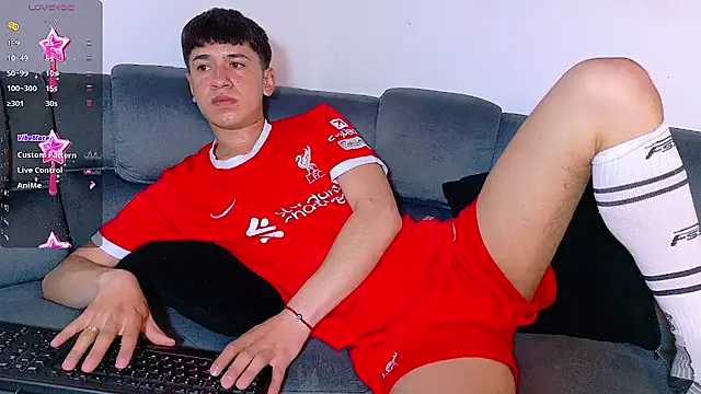 Mr daren  online show from November 11, 7:08 pm