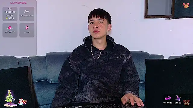 Mr daren  online show from January 9, 8:49 pm