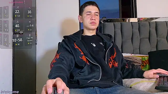 Mr daren  online show from February 2, 6:29 pm