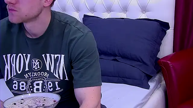 EthanPinkman online show from September 25, 4:18 am