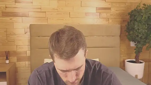 EthanPinkman online show from October 2, 4:27 am