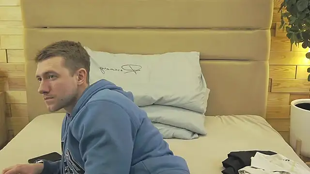 EthanPinkman online show from March 26, 4:22 am