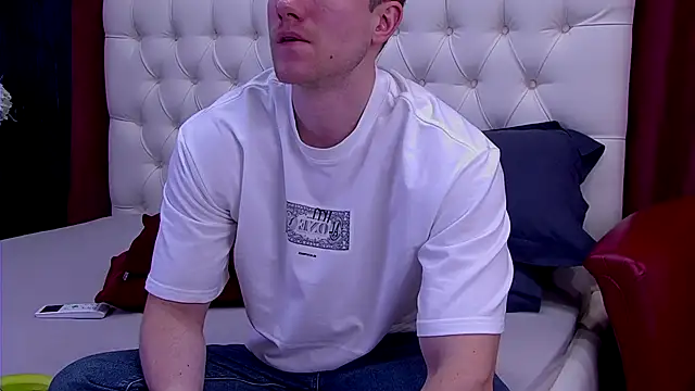 EthanPinkman online show from September 29, 3:57 am