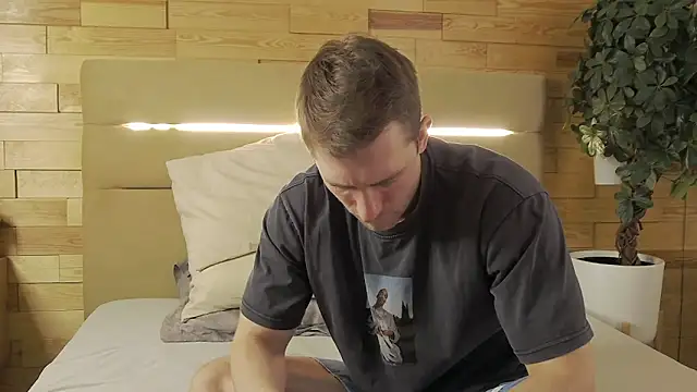 EthanPinkman online show from October 8, 4:36 am