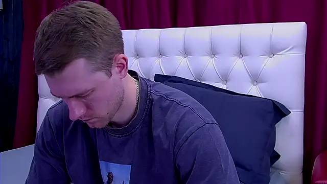 EthanPinkman online show from September 30, 5:02 am